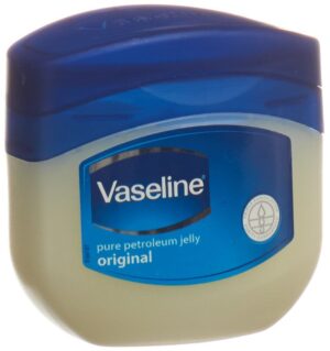 CHESEBROUGH Vaseline                     Ds 100 ml
